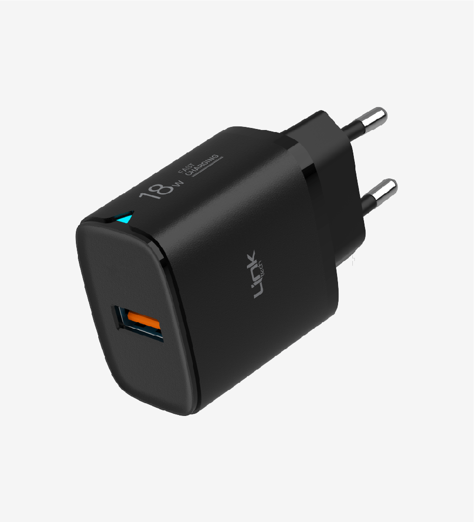 C304 Strong 18W Fast Charge Adapter